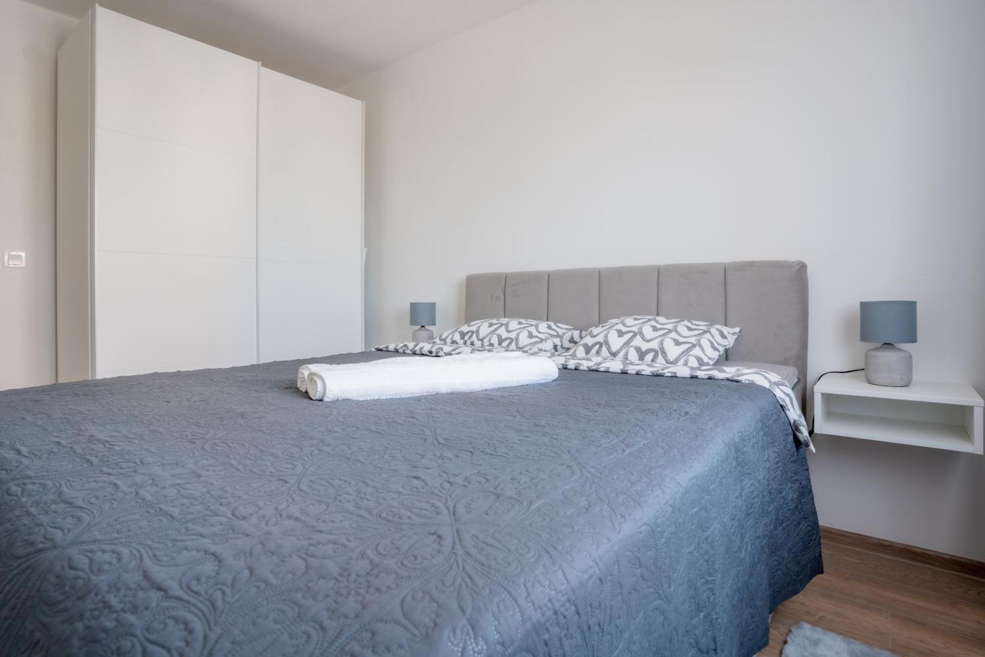 Apartman Sanda Vukovar Esterno foto