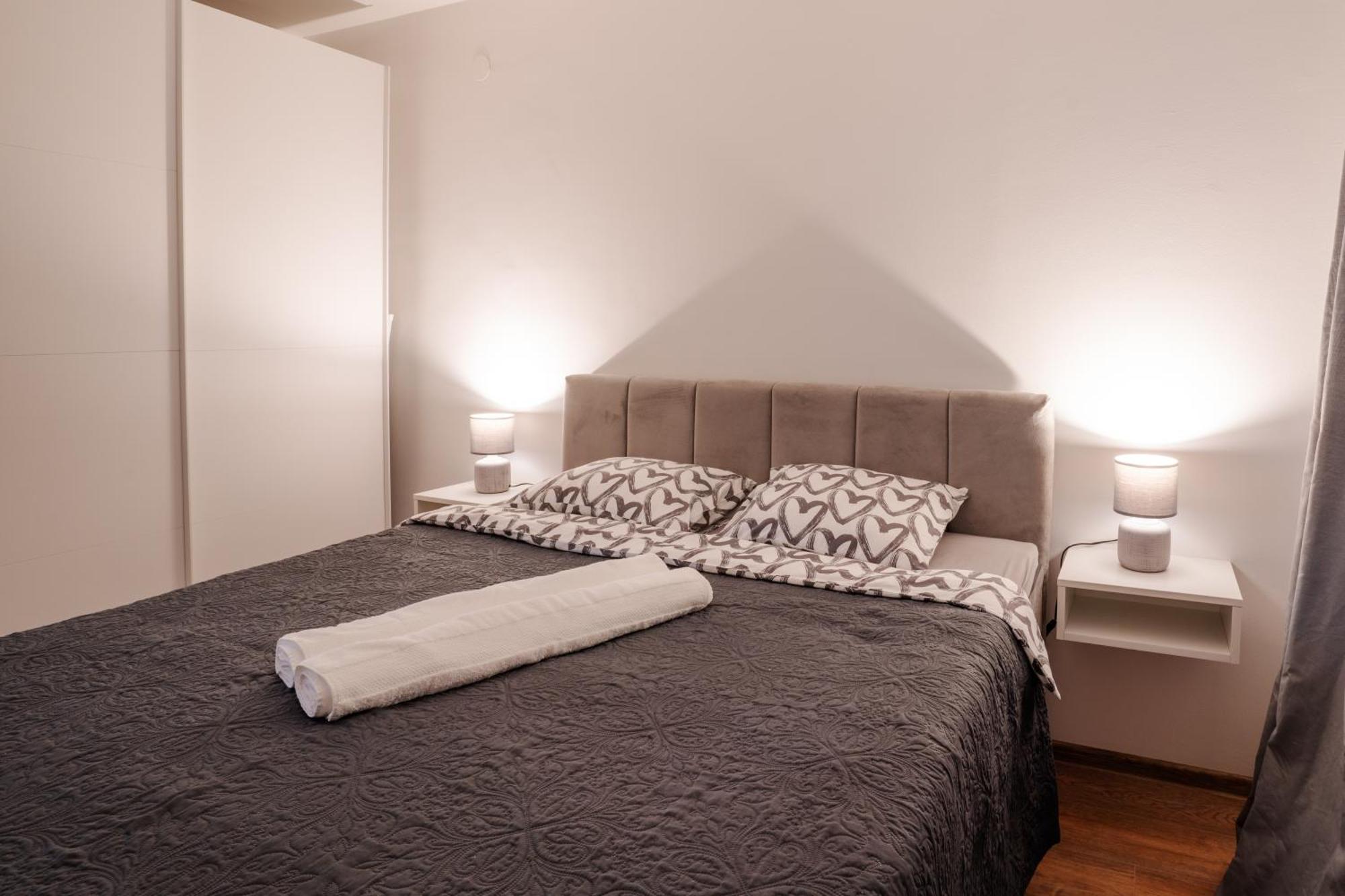 Apartman Sanda Vukovar Esterno foto